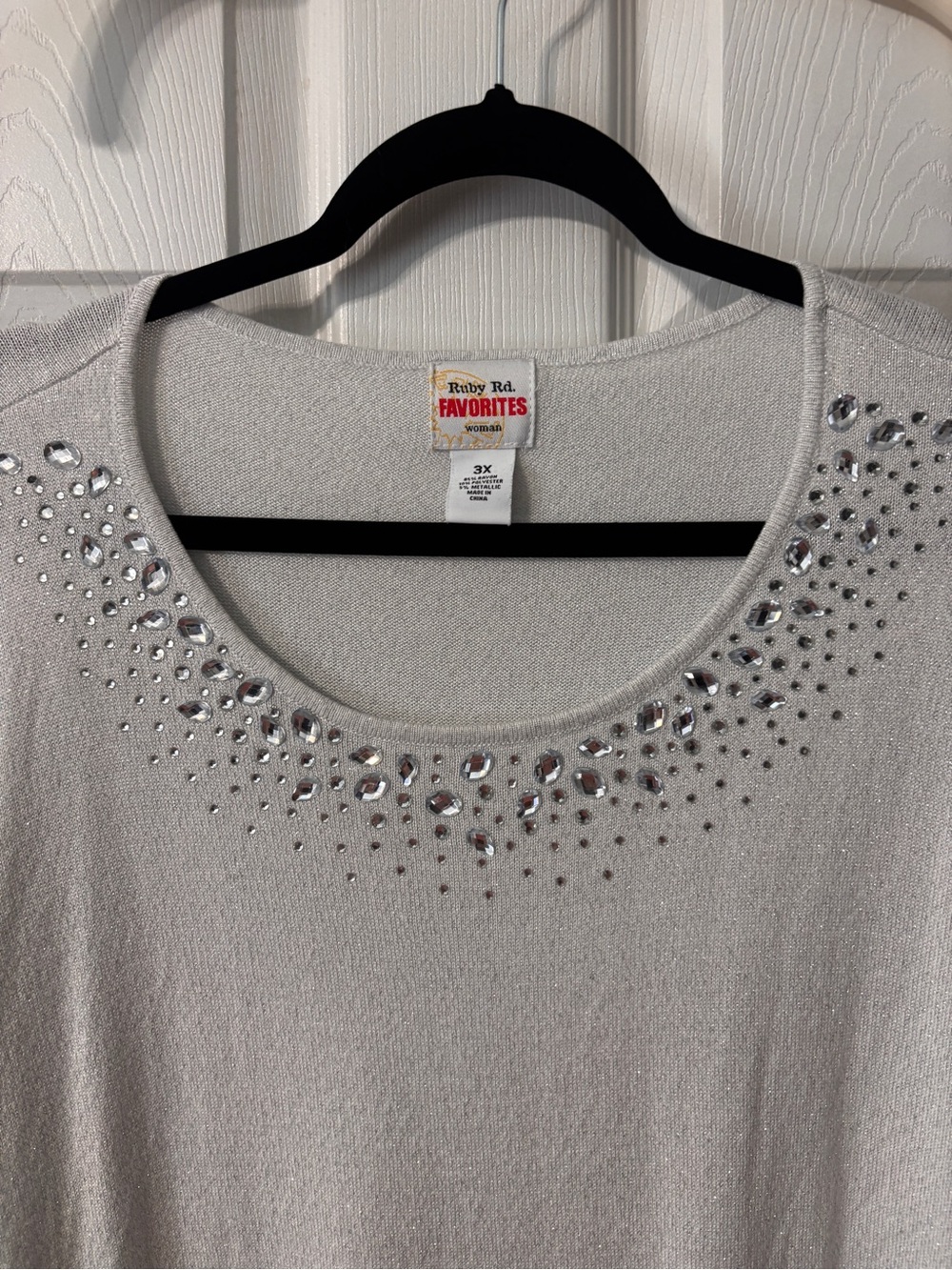 Ruby Rd Favorites Light Grey Sweater 3X Metallic Rhinestones Embellished